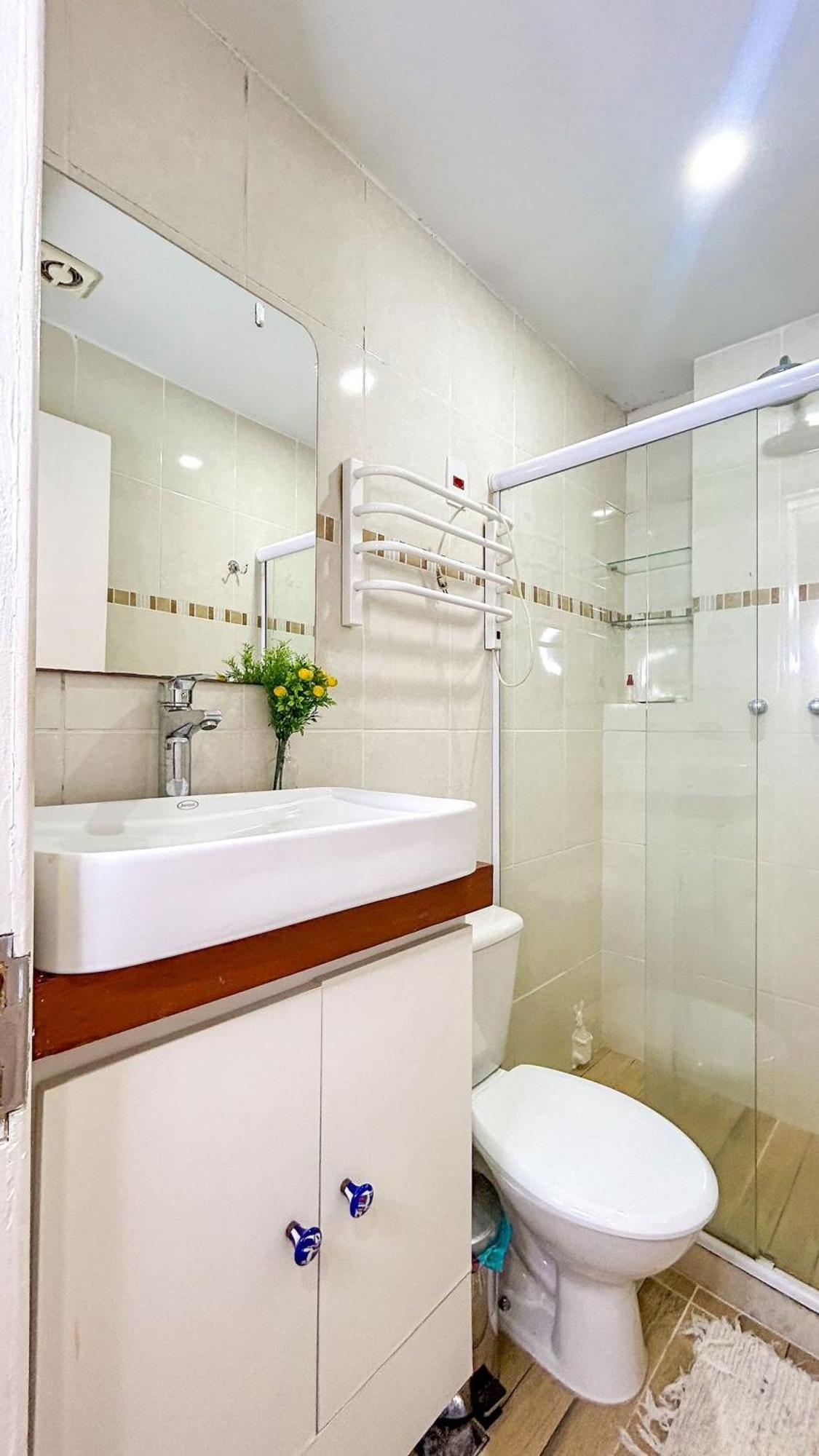 Luxuoso Apartamento De 3 Quartos Com Vaga No Leblon *