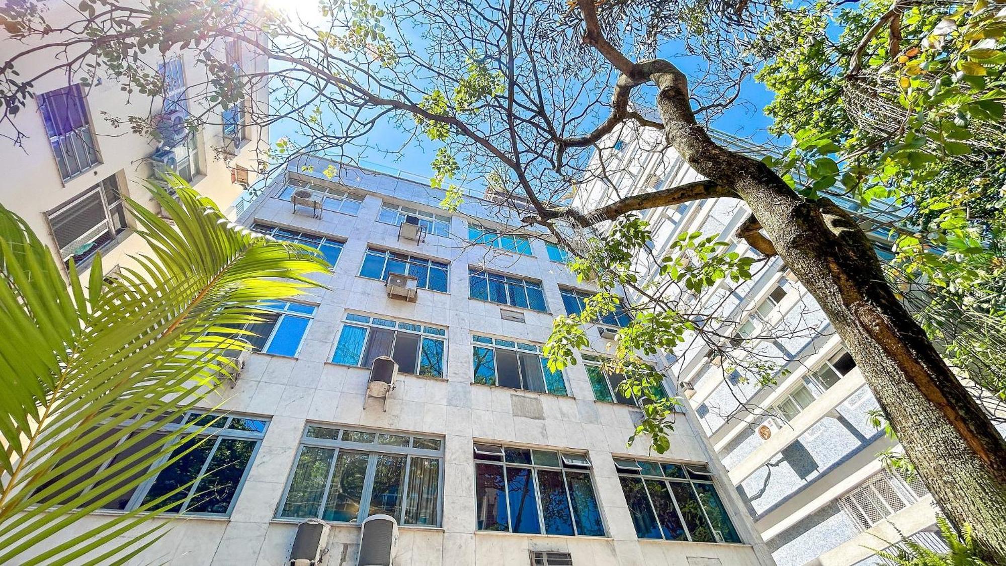 Luxuoso Apartamento De 3 Quartos Com Vaga No Leblon Rio de Janeiro