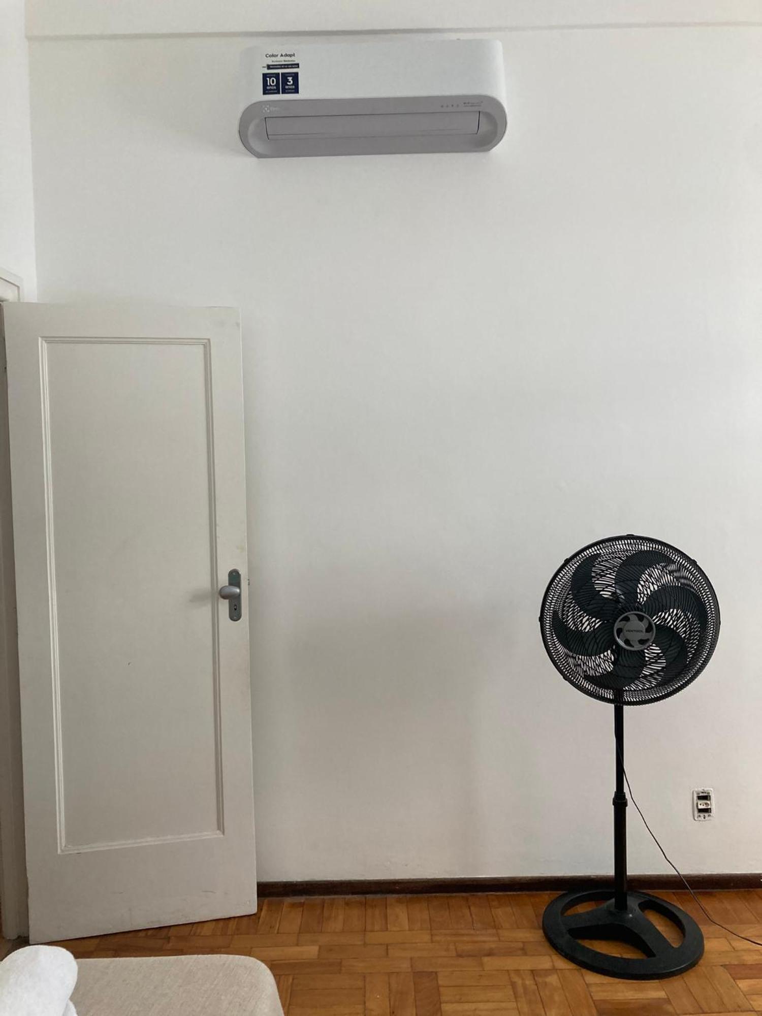 Apartamento Muito Espaco E Conforto, Otima Localizacao Em Copa *