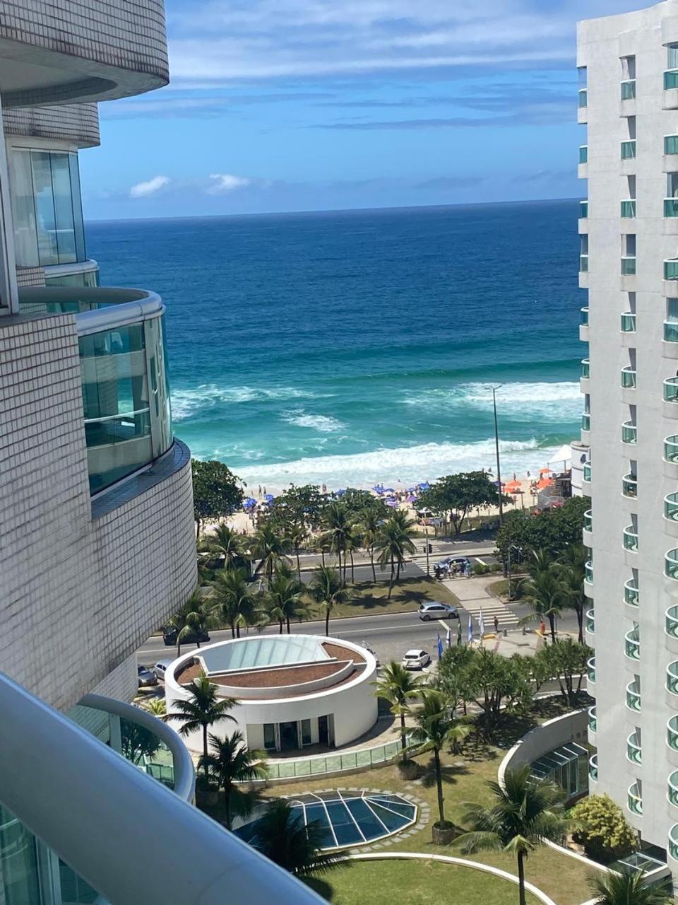 Flat Barra Vista Mar Urbano Posto 4 Apartamento