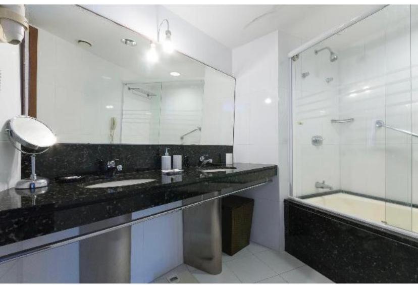 Flat Barra Vista Mar Urbano Posto 4 * Rio de Janeiro