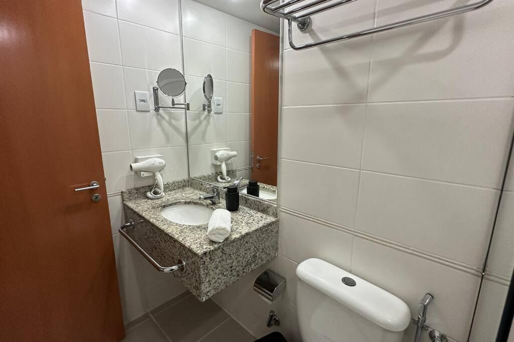Apartamento Barra Premium-flat 1203-3 Piscina, Academia, Ate 4 *