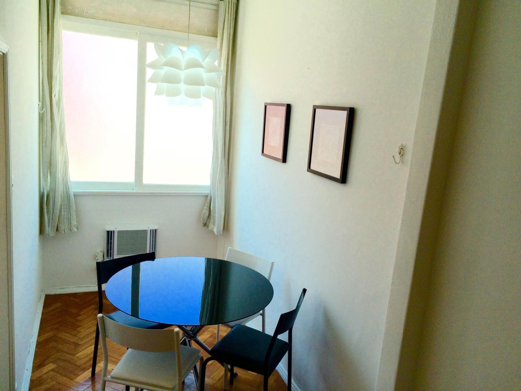 Ipanema - Excelente A 2 Quadras Da Praia! Apartamento *