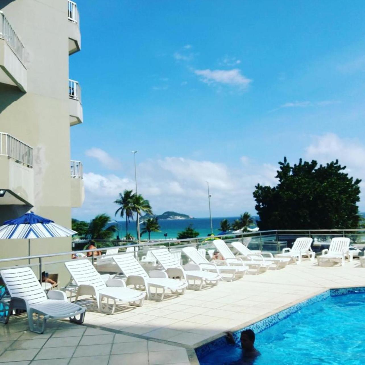 Barra Da Tijuca Em Frente A Apartamento *