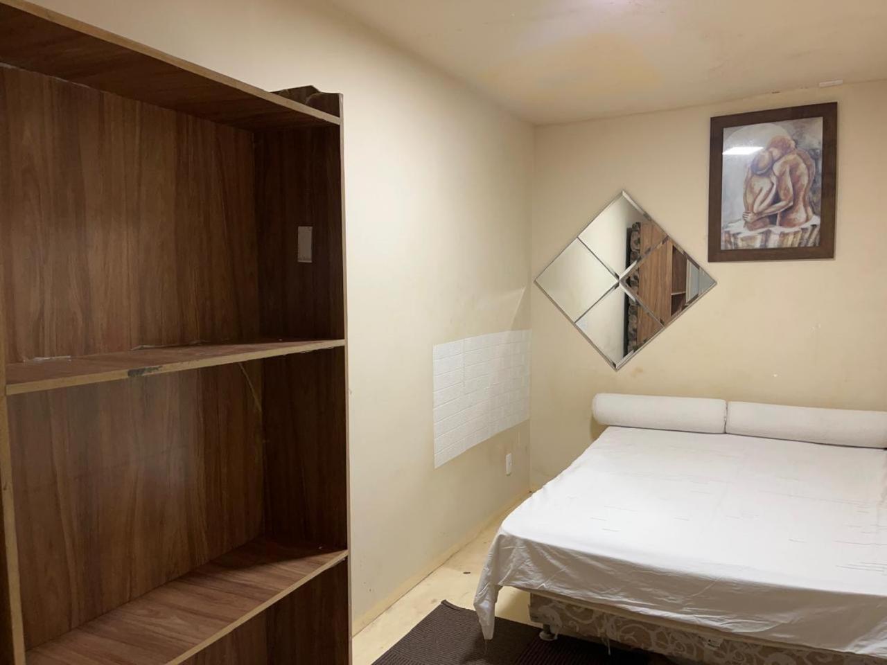 De Casal Em Casa De Quarto em Acomodações Particulares