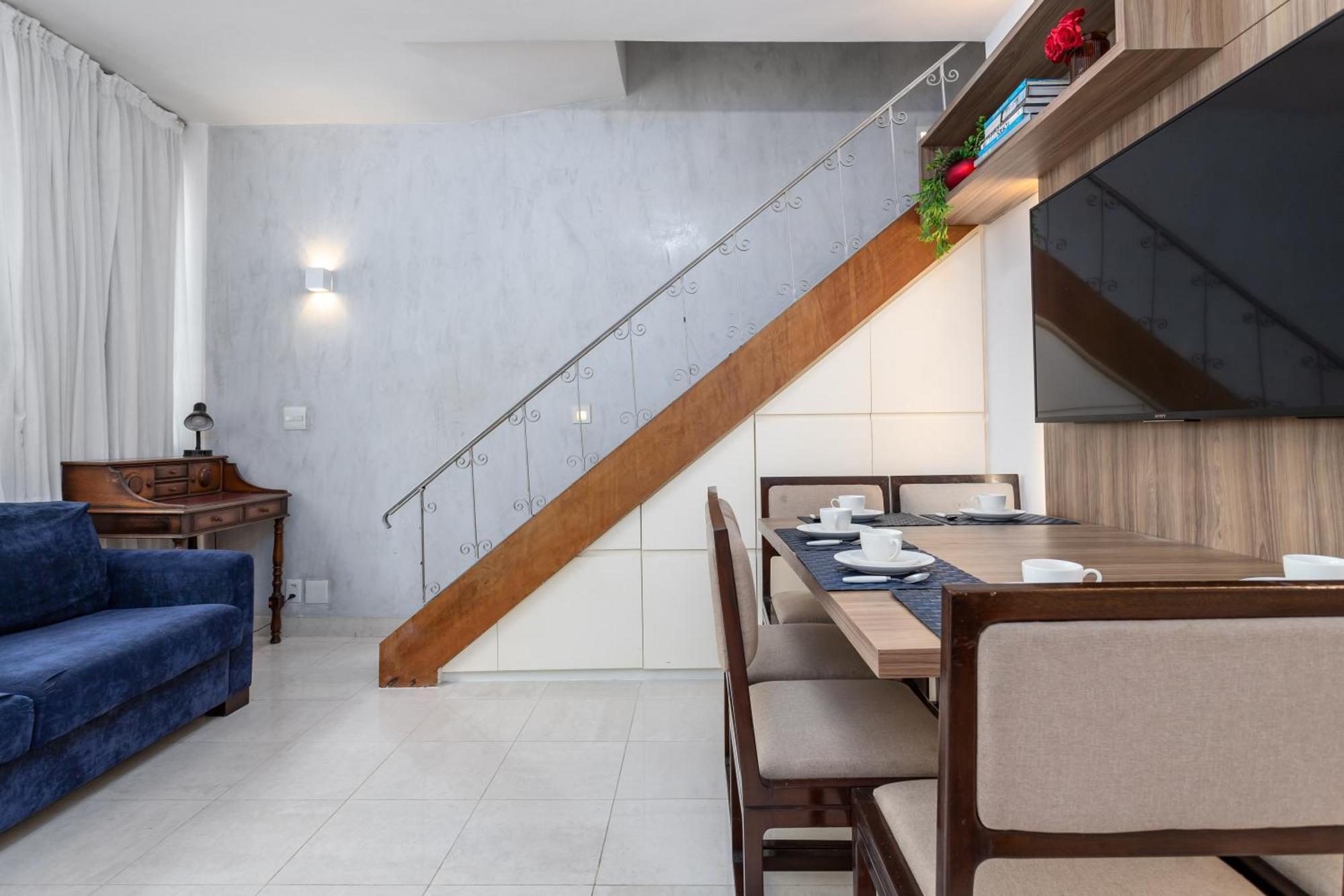Super Duplex Em Copacabana - Tranquilidade Ao Lado Do Metro Apartment