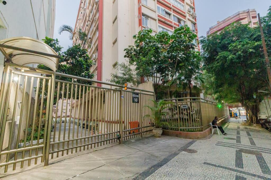 Com Vaga No Arpoador Apartamento Rio de Janeiro