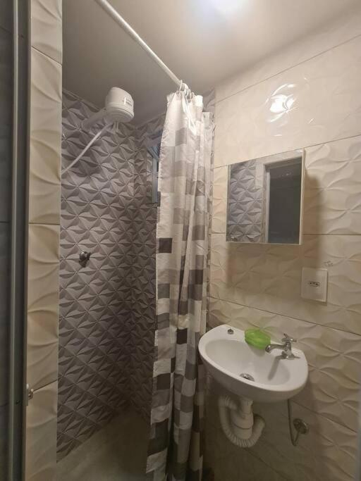 3 Quartos Em Frente Ao Metro Cinelandia Apartment *