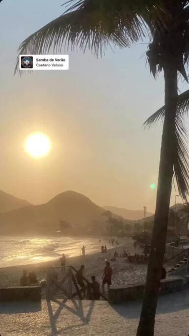 A 200 Metros Da No Recreio * Rio de Janeiro