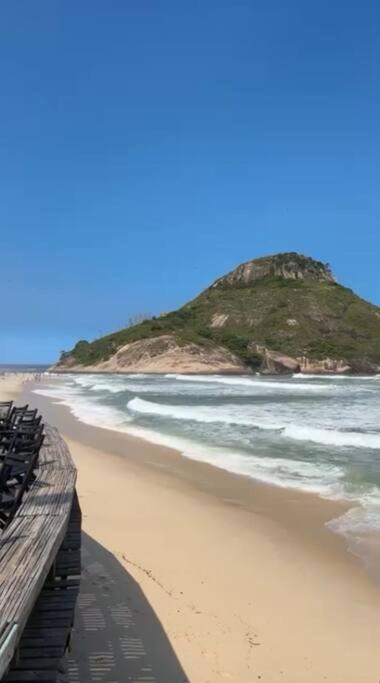 A 200 Metros Da No Recreio *