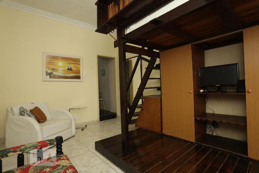 Sa Ferreira, Arpoador Apartamento