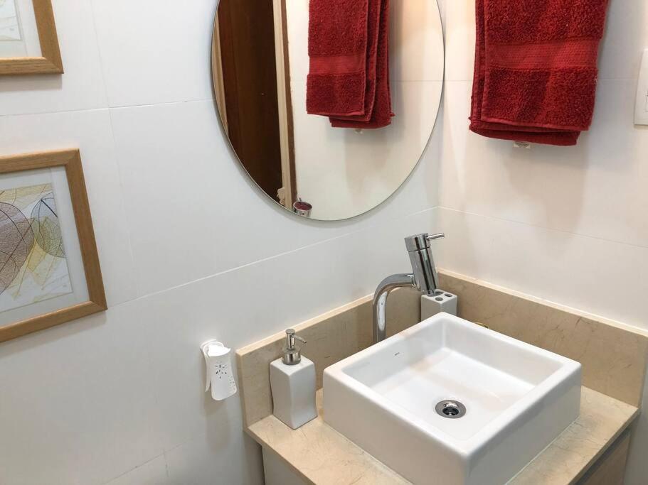 Confortavel Apto 1 Copacabana Perto Metro Apartment