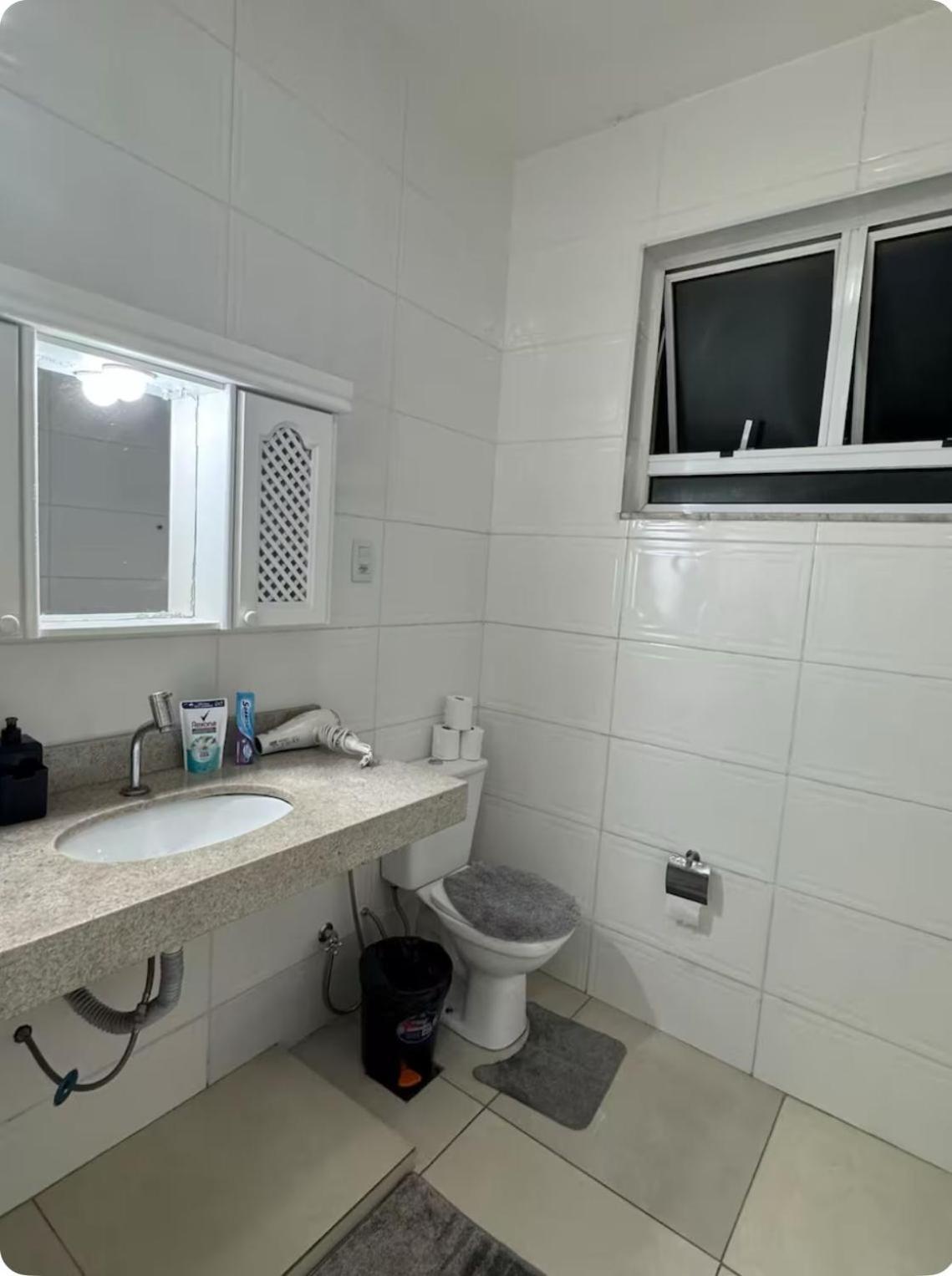 Apartamento Apto Confortavel E Completo Em Copacabana- 2 Quartos Com Split E Wifi Rio de Janeiro