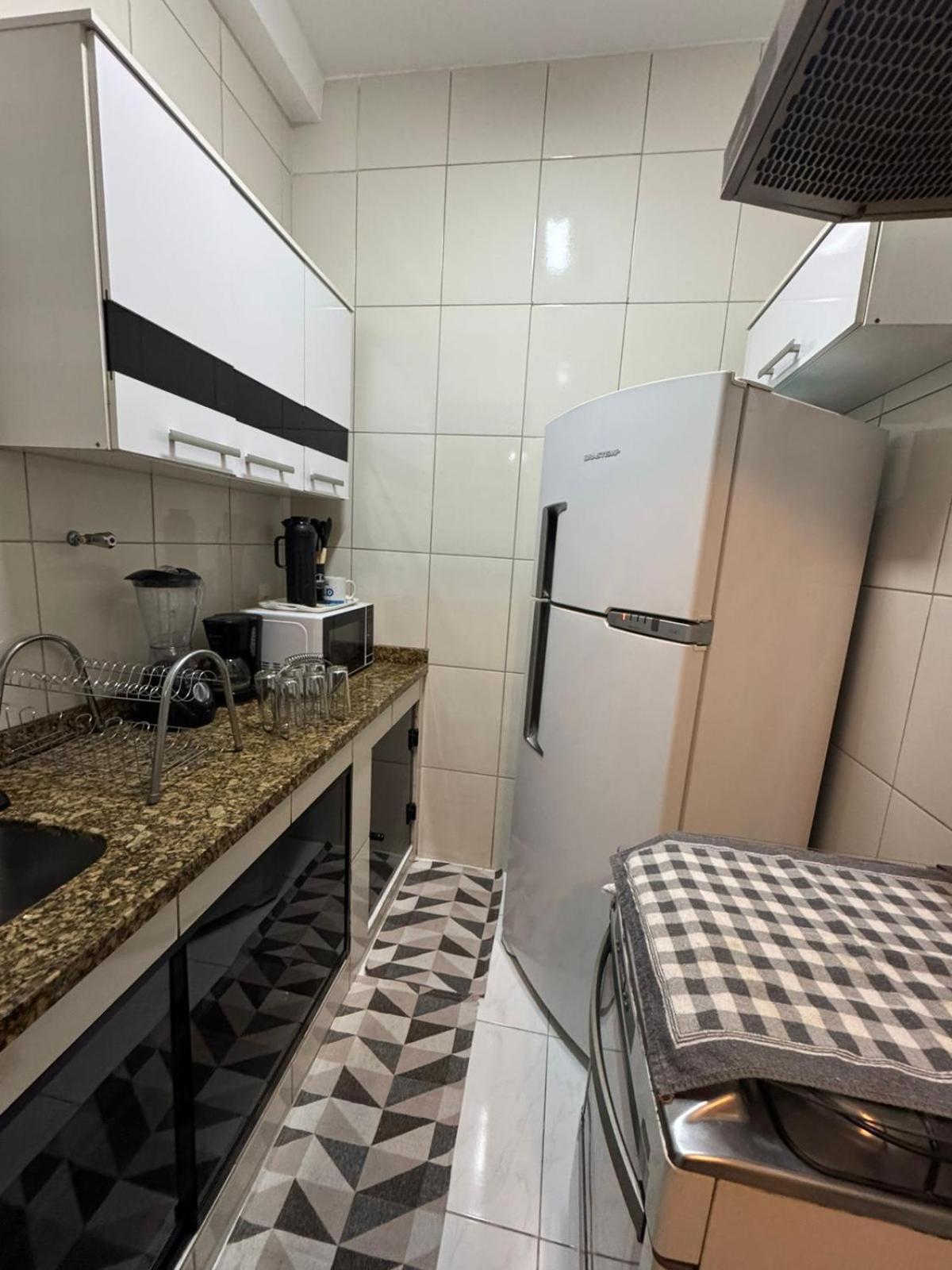 Apartamento Apto Confortavel E Completo Em Copacabana- 2 Quartos Com Split E Wifi