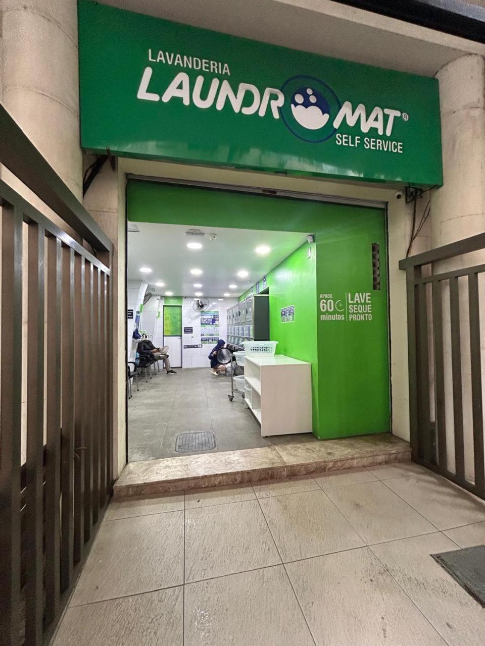 E Sala Leme - 1 Quadra Da * Rio de Janeiro