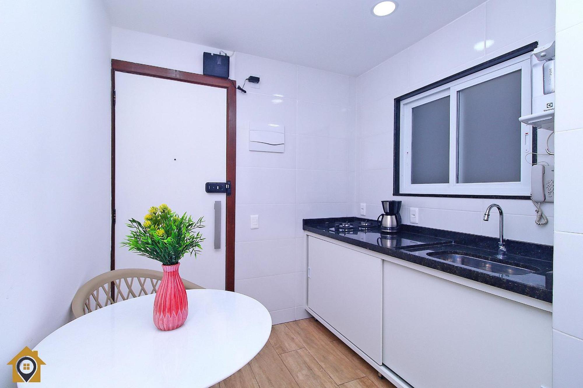 Apartamento Reformado Com Vista P/ De Copacabana Rio de Janeiro