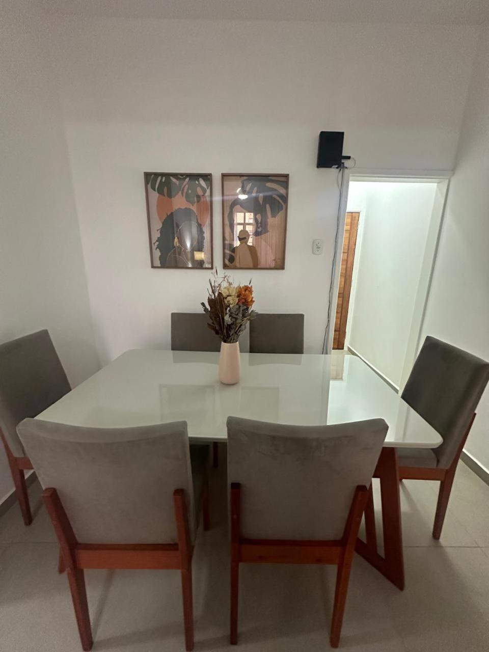 Apartamento Espacoso Reformado Em Copacabana *