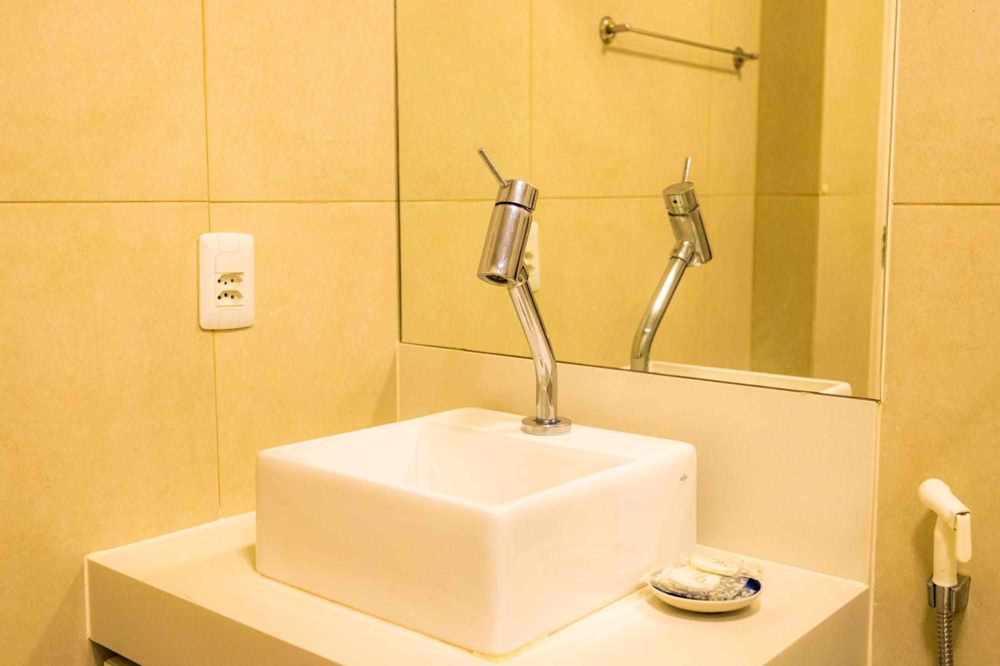 Suh Copacabana 65 Beach Cozy Family Apartament * Rio de Janeiro