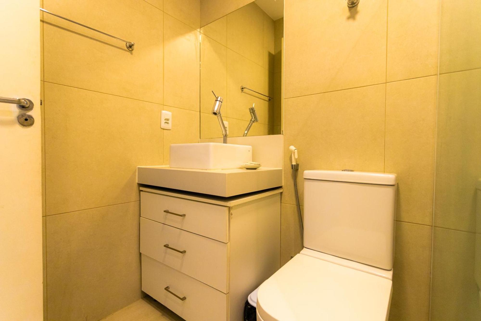 Suh Copacabana 65 Beach Cozy Family Apartament * Rio de Janeiro