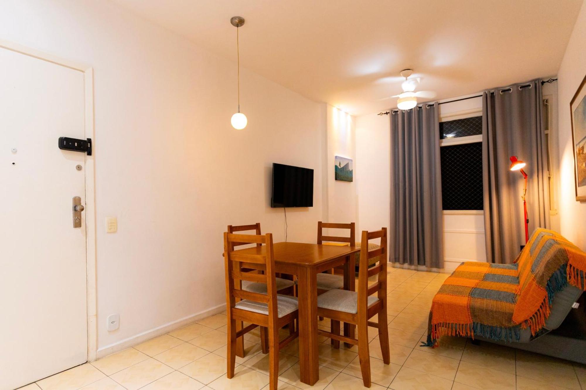 Suh Copacabana 65 Beach Cozy Family Apartament