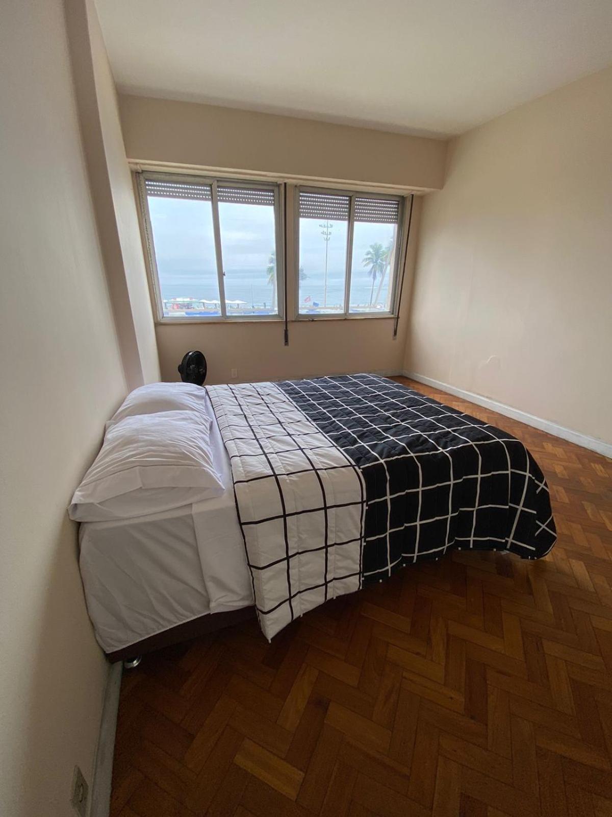 Apartment Avenida Atlantica Frente Mar Vista Livre - 4 Quartos - Copacabana *