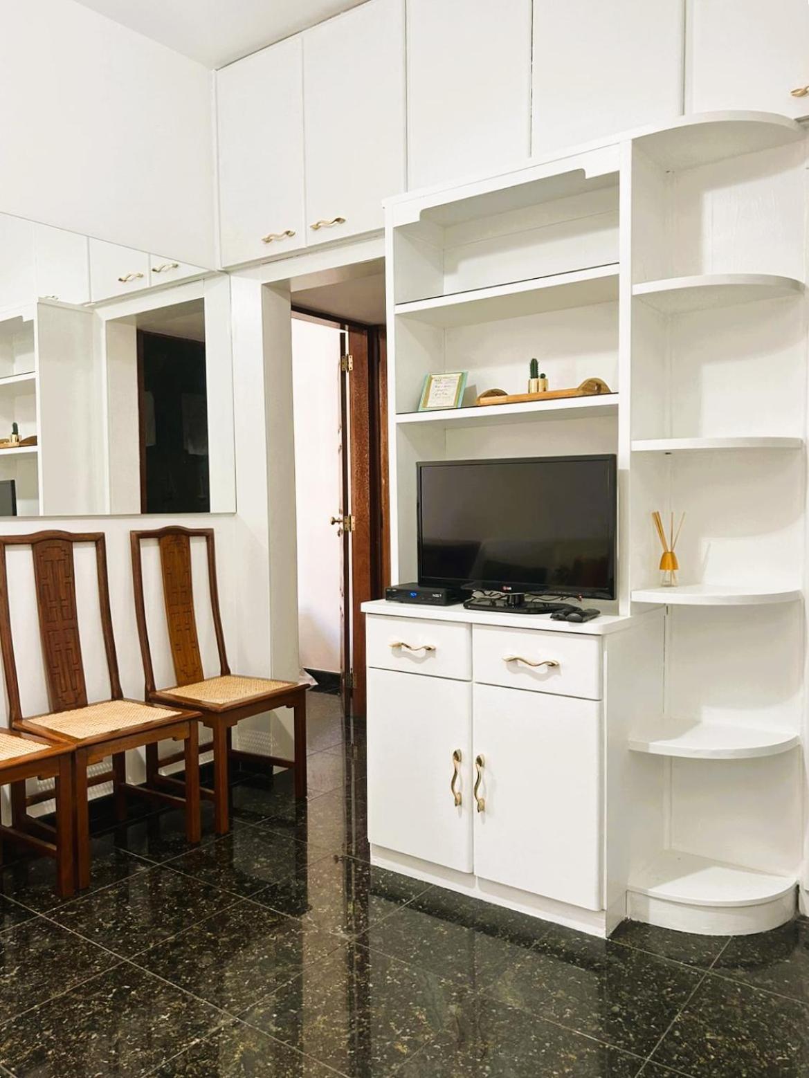Apartment Com Localizacao Perfeita Em Copacabana *