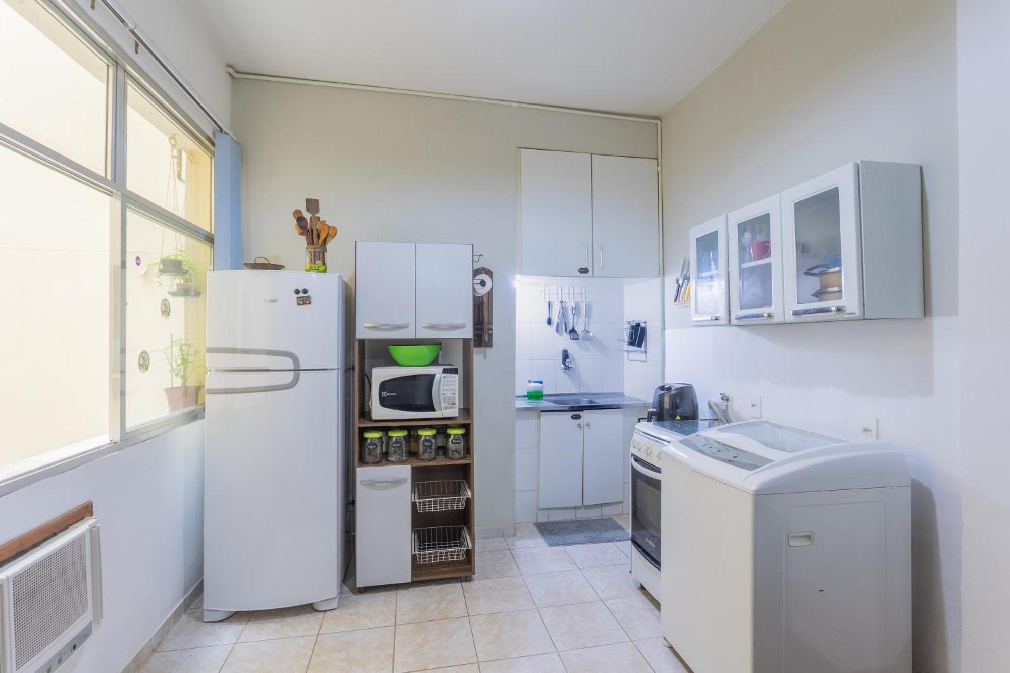 Apartamento Kitnet Charmoso No Coracao Do Rio! *
