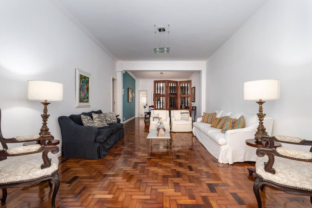 Clasico Com Ar, Wifi E Garagem Apartamento Rio de Janeiro