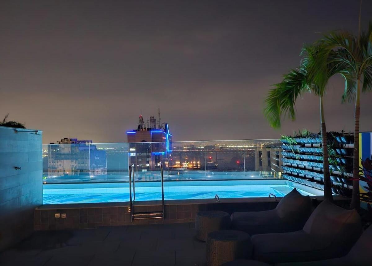 Skylux 708 Apartment *