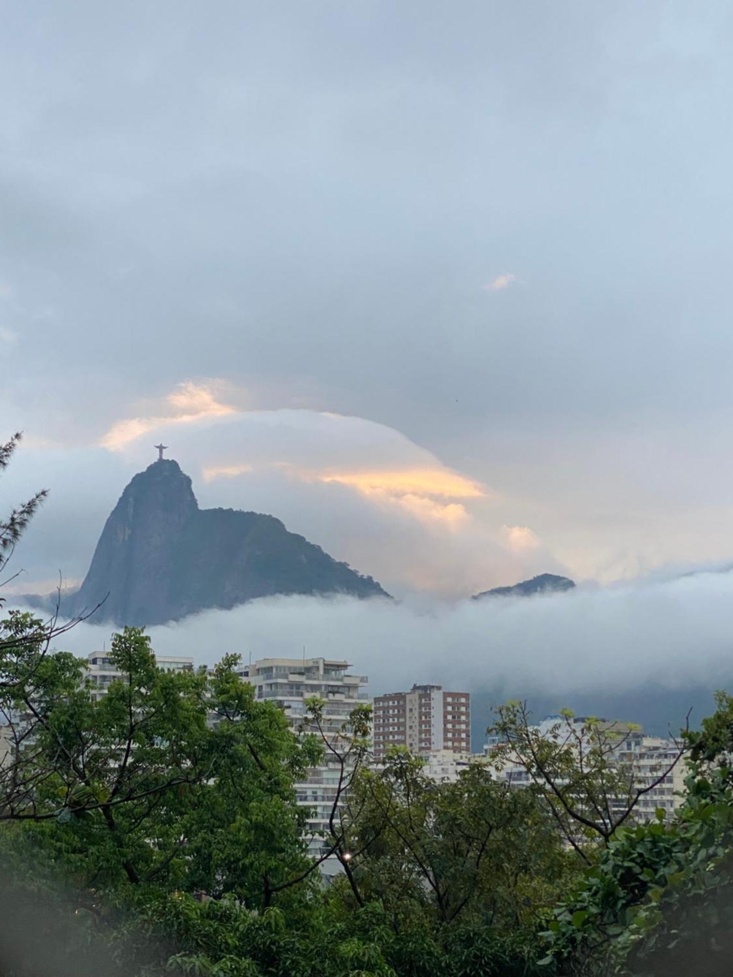 Mobiliado Na Urca Apartamento