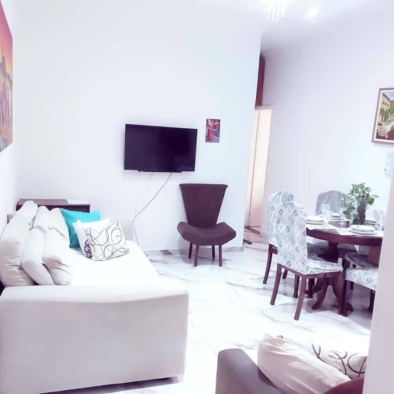 Copacabana Apartment