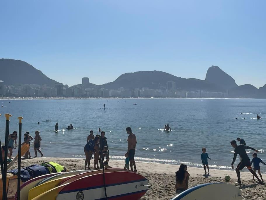 Apartamento Amplo Em Frente A De Copacabana