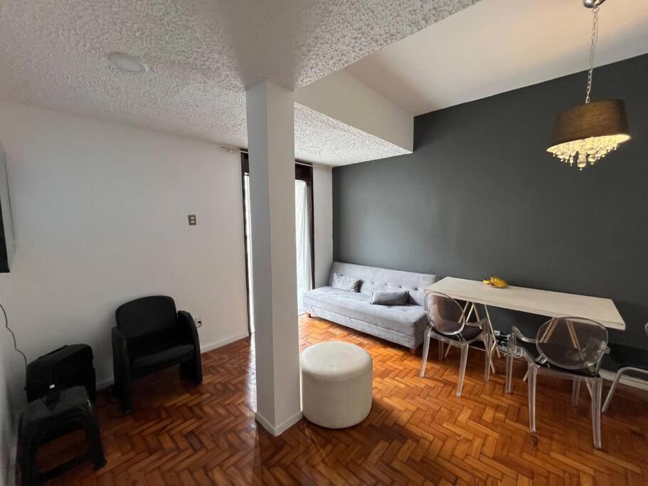 Cama Em Excelente Cobertura Com Vista A Favela Rio de Janeiro