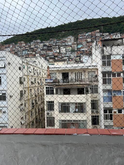 Apartamento Cama Em Excelente Cobertura Com Vista A Favela
