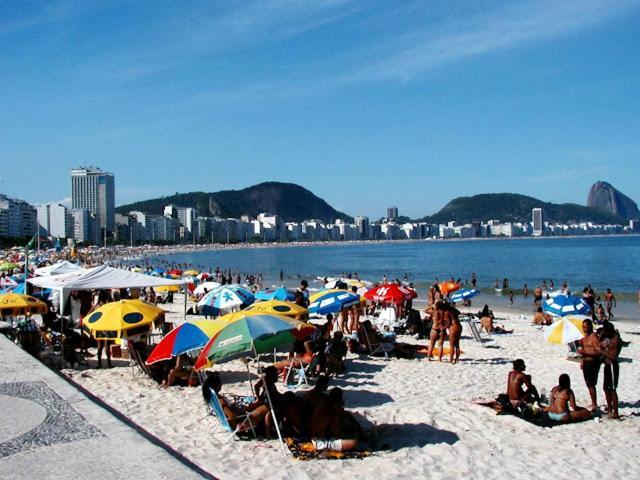Bom De Fica Aqui Em Copacabana * Rio de Janeiro