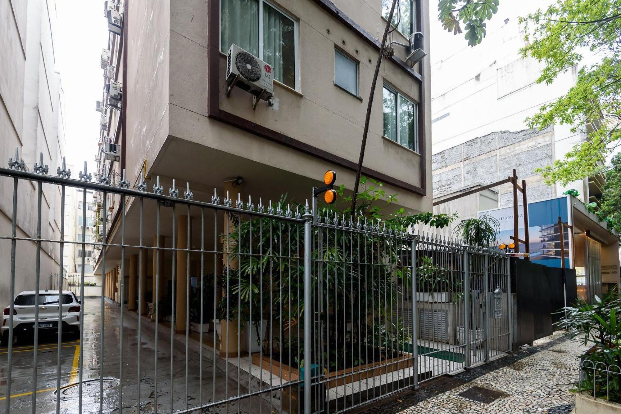 Omar Do Rio - Pm 269/407: Na Quadra Da De Ipanema Entre Os Postos 8 E 9, Internet 125mbps + Workstation E Roku Tv, Próximo Ao Metrô General Osório * Rio de Janeiro