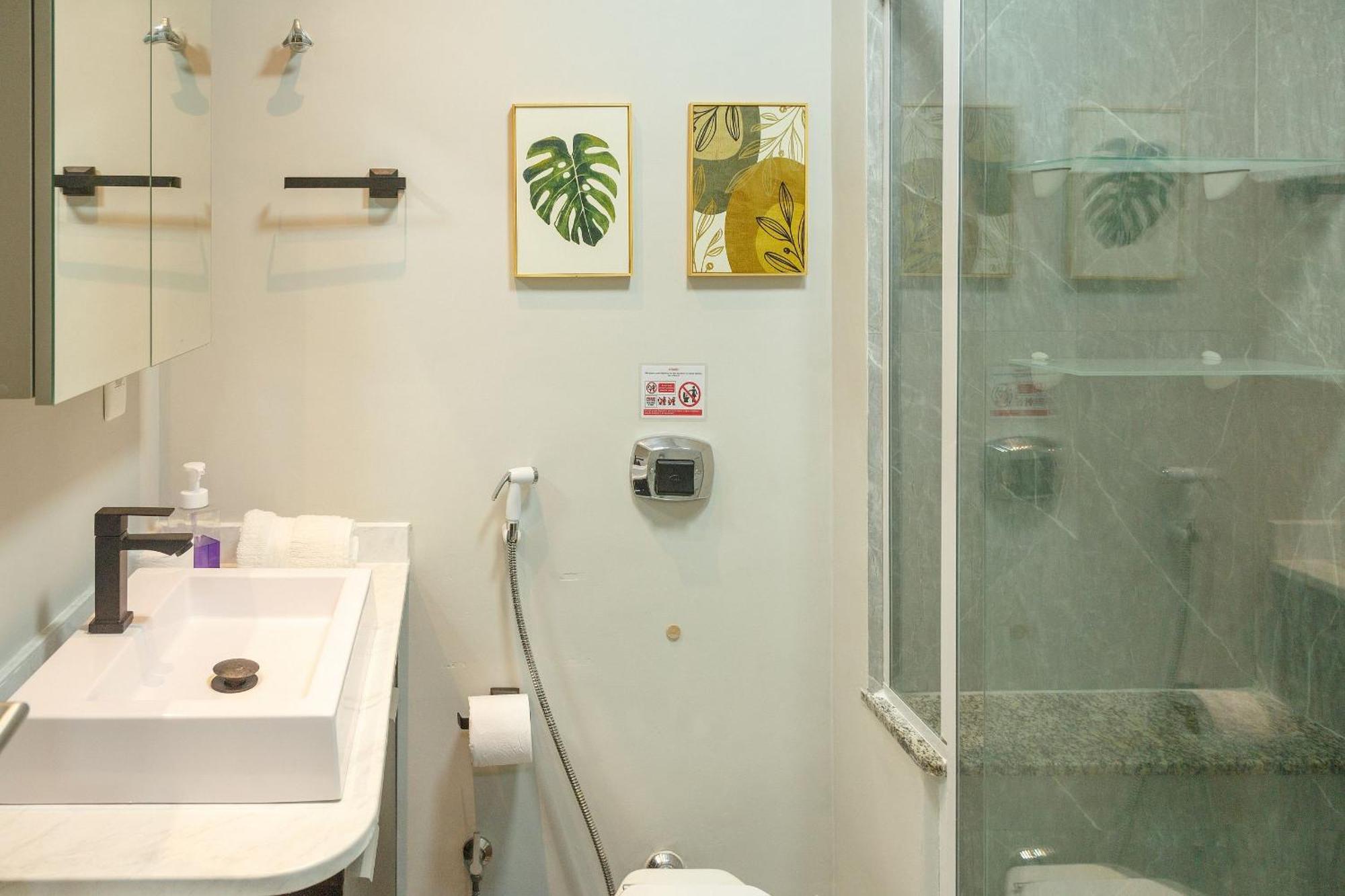 Apartamento 2 Quartos 200m Da E Ao Lado Dos Shoppings Leblon *