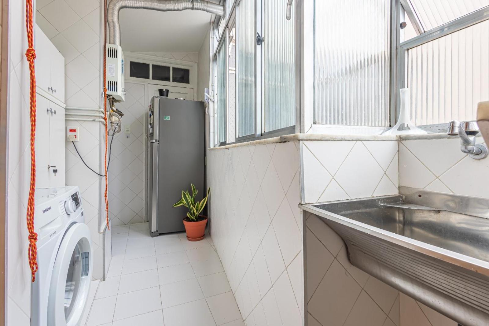 Leblon - Pertissimo Da Apartamento *