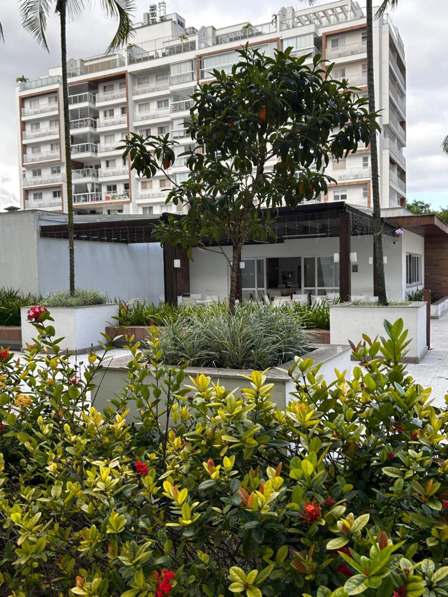 - Recreio *