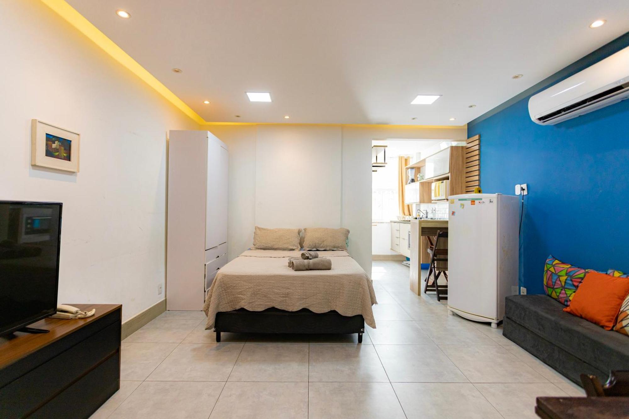 Suh Copacabana 14 Cozy Bohemian Subway! Apartment *
