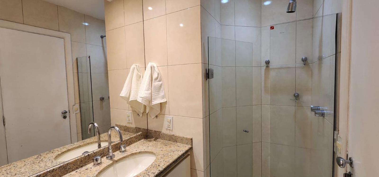 3 Suítes Copacabana Vista Mar Apartamento *