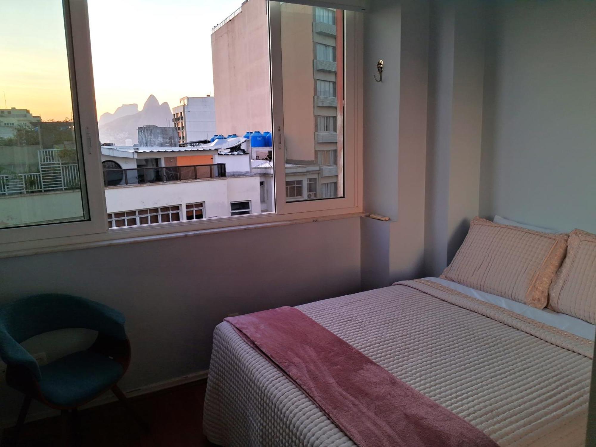Apartamento Arpoador Vista Pedra Da Gavea 2 Irmaos Ipanema E Mar *