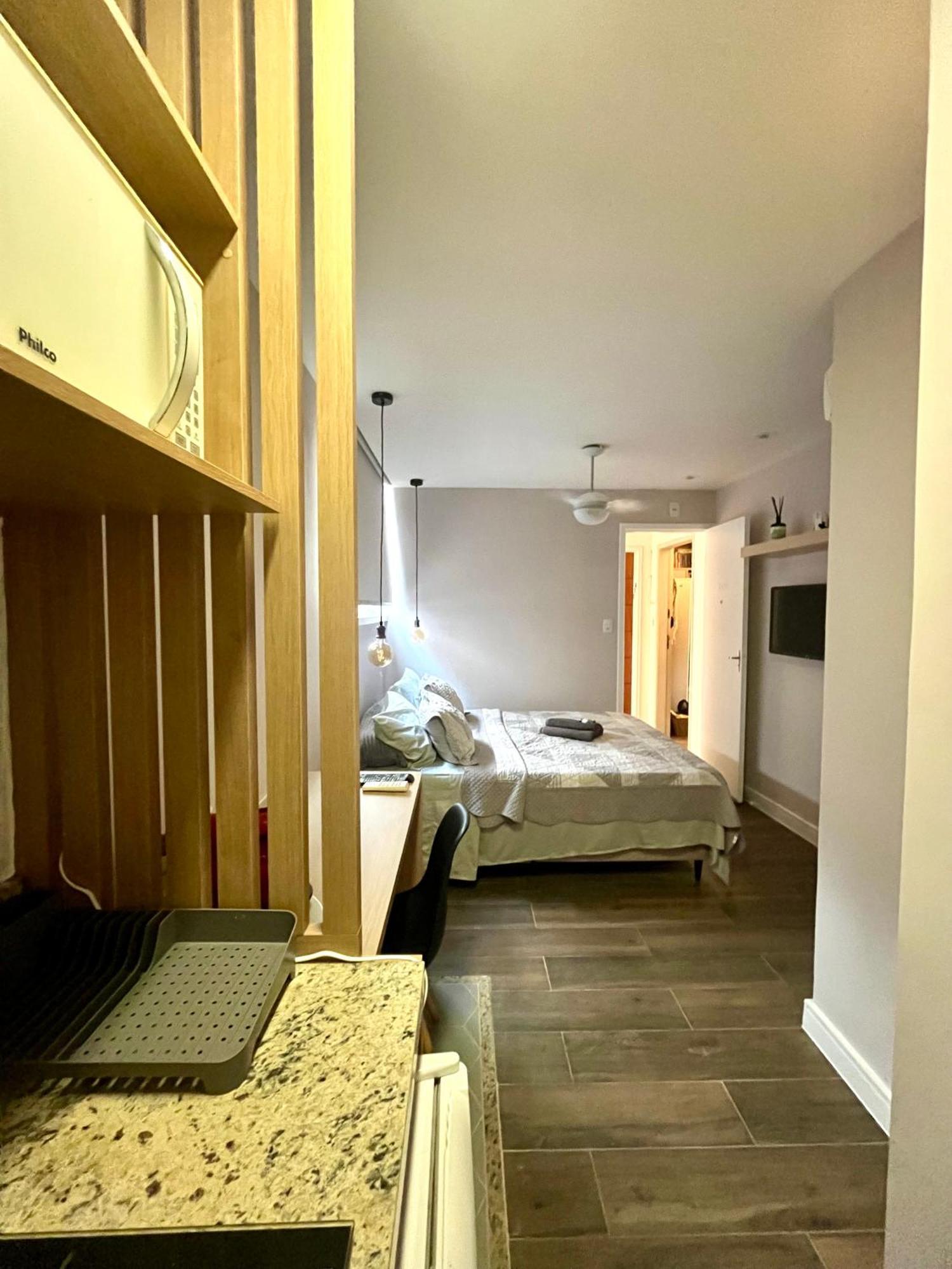 Apartamento/estudio No Leblon. Apartment