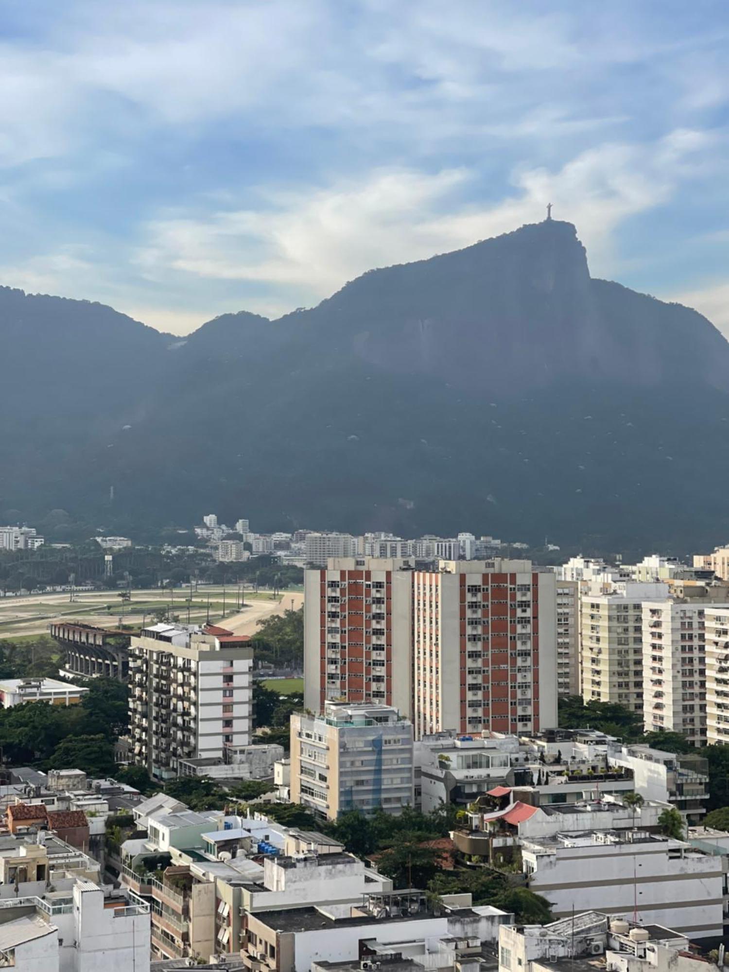 Vista Mar No Flat Leblon Com Piscina, Academia, Garagem E Arrumacao Diaria By Tata Aparthotel Rio de Janeiro
