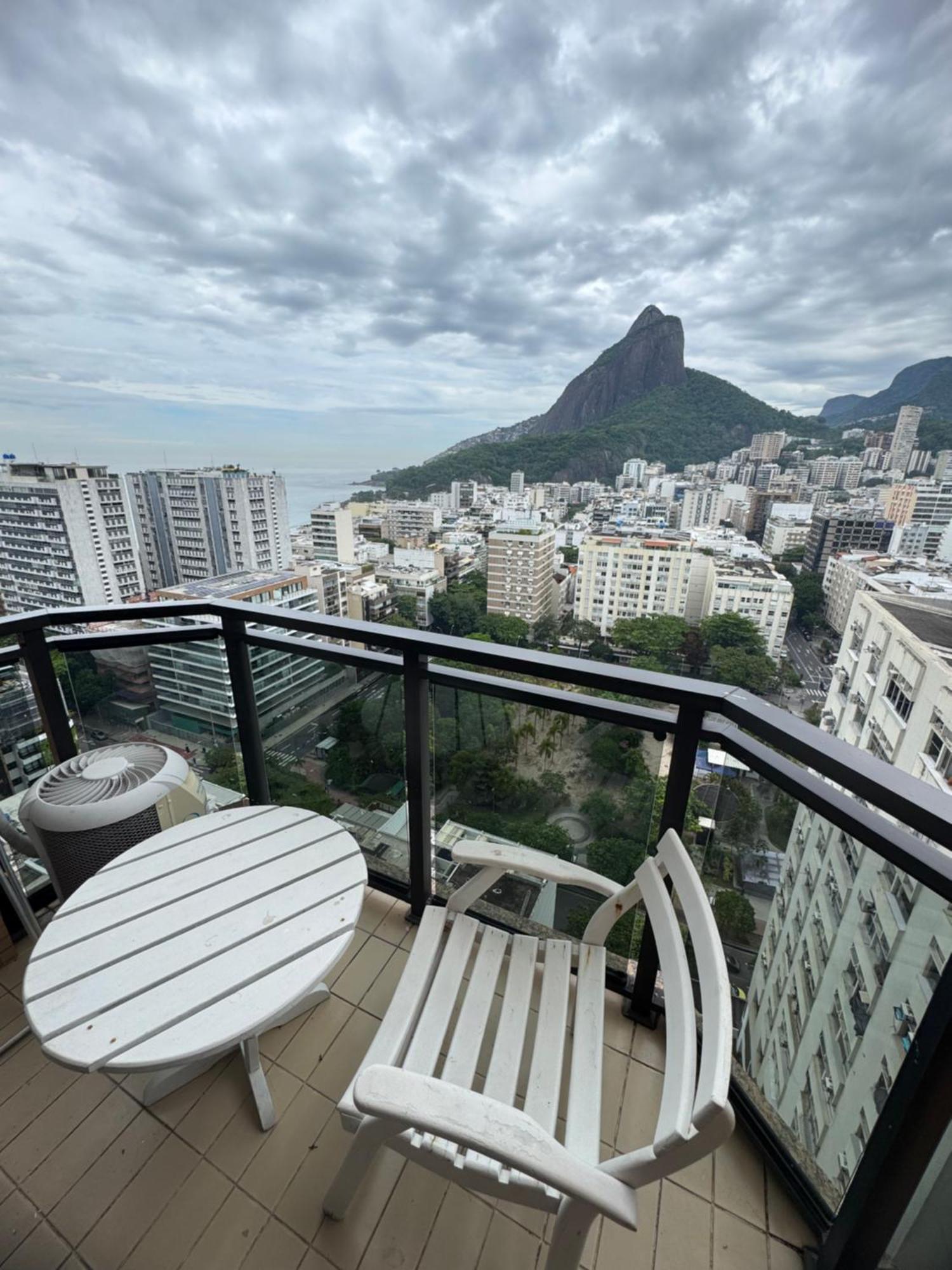 Aparthotel Vista Mar No Flat Leblon Com Piscina, Academia, Garagem E Arrumacao Diaria By Tata Rio de Janeiro