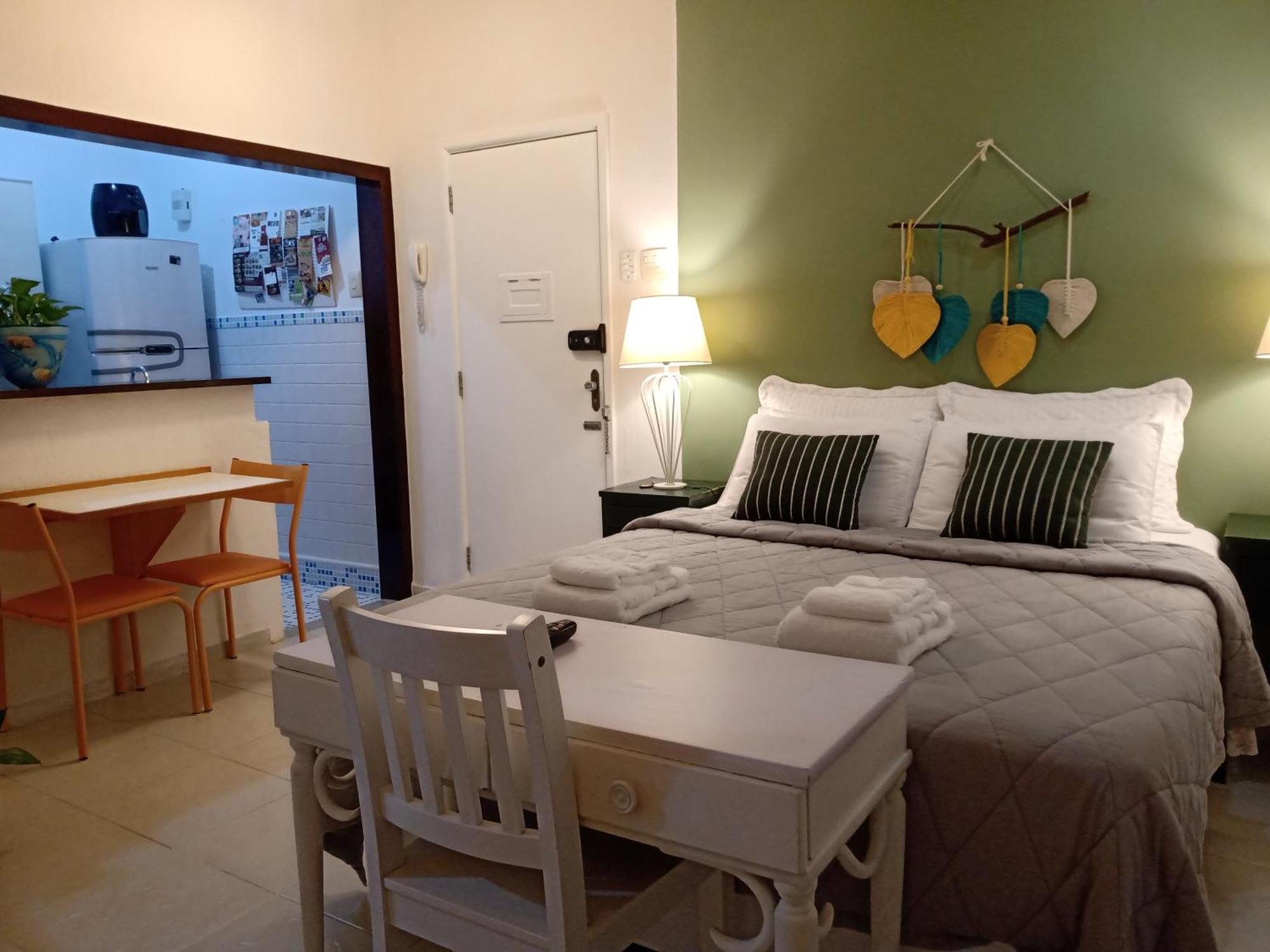 Apartment Between 2 Amazing Beaches *