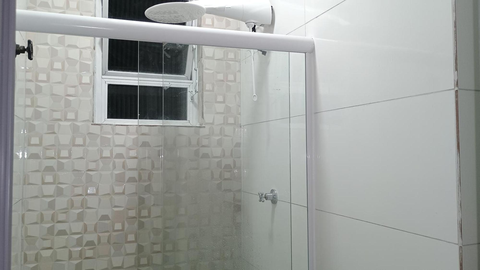 De 27 Quartos Na Cinelandia *
