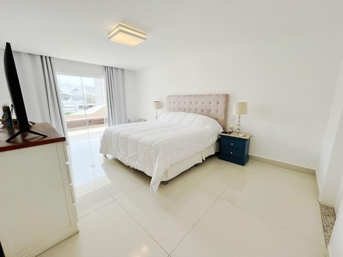 Casa de férias Casa Luxo 5 Suites, 3 Min Riviera Del Sol, 5 *