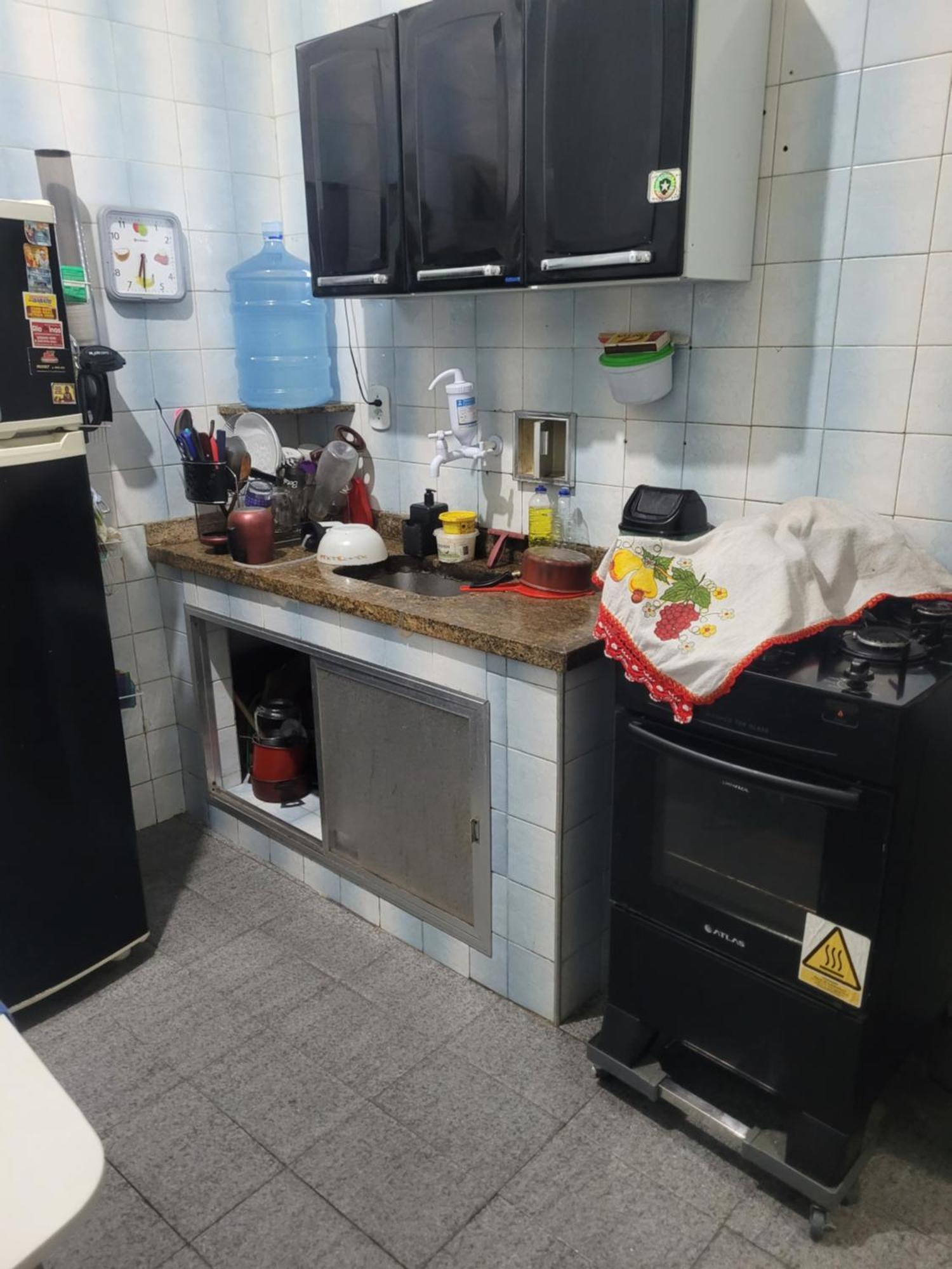 Quarto em Acomodações Particulares Casal E Outros Espacos Compartilhados Prox Ao Estadio Do Vasco *