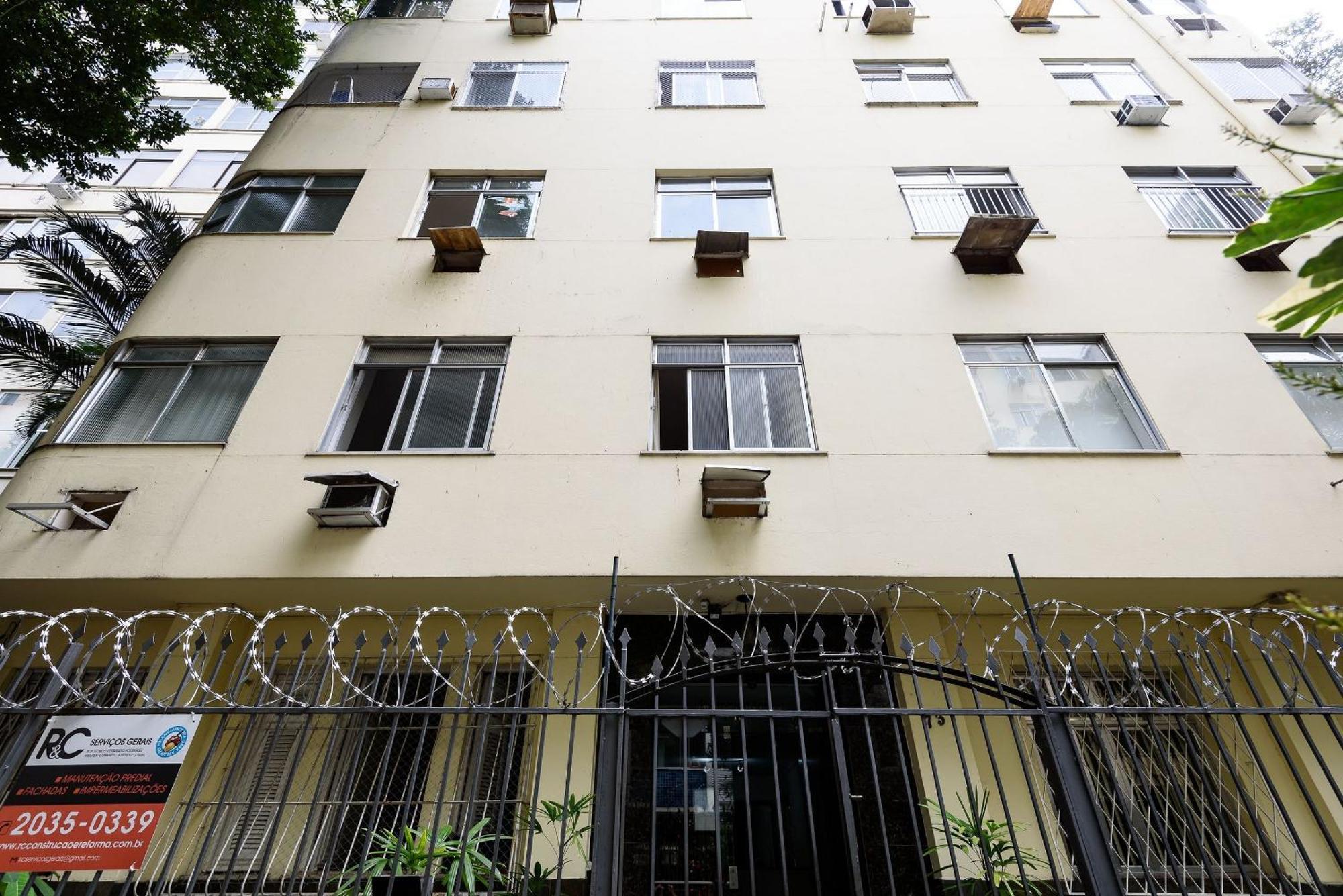 Charmoso 2qtos A 250m Da | Cr 73/503 Apartamento